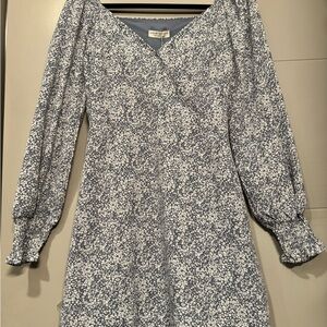 Paper Crane Blue-Gray and White Floral Dress